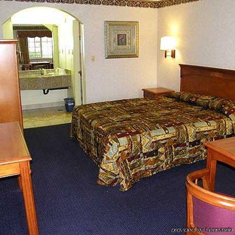 Flamingo Inn Роузмід Номер фото